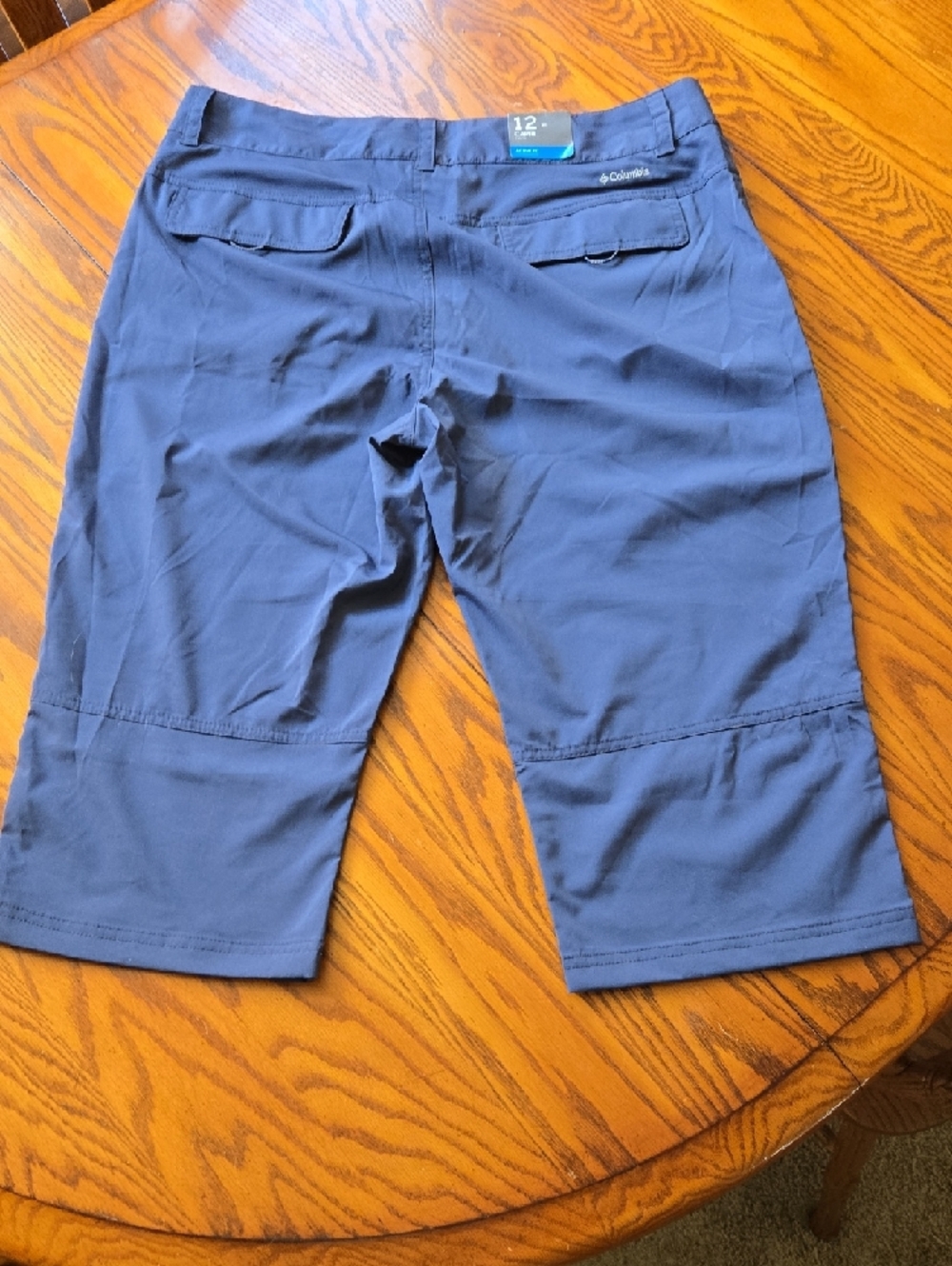 NWT Columbia Women's Blue Stretch Omni-Shield Capri, Size 12 - Picture 7 of 7